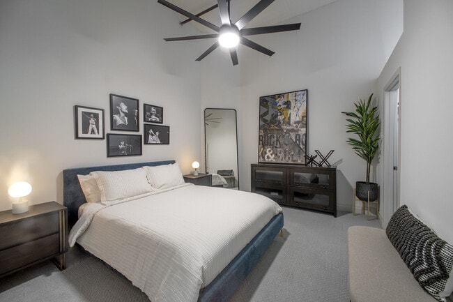 Photo - American Can Apartments