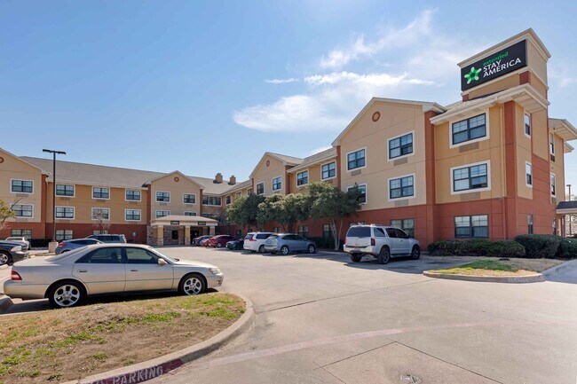 Furnished Studio-Dallas - Greenville Avenue