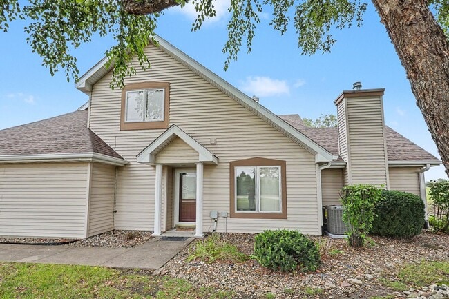 612 Bos Landen Dr