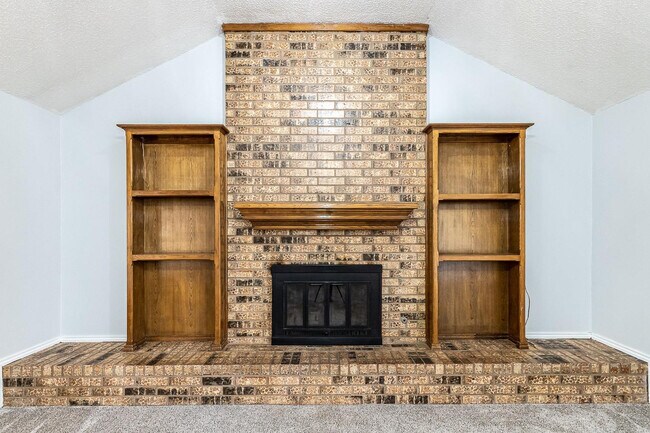 Photo - 5724 92nd St