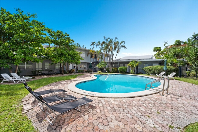 Photo - 913 NE 18th Ave Unit 127