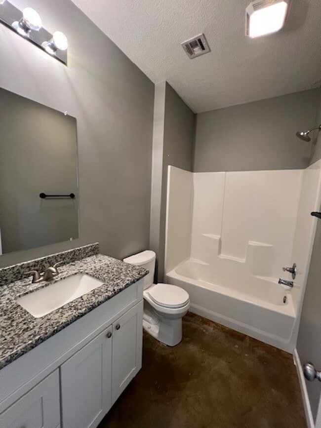Photo - 513 W Lagrange St Unidad Apt 5
