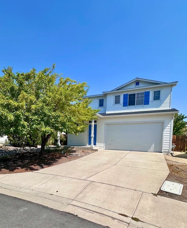 Building Photo - 3 Bedroom House Walking Distance to McQuee...