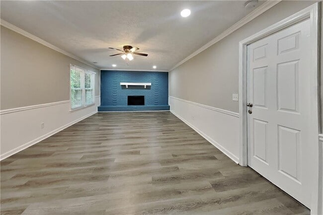 Photo - 798 Brownlee Ln