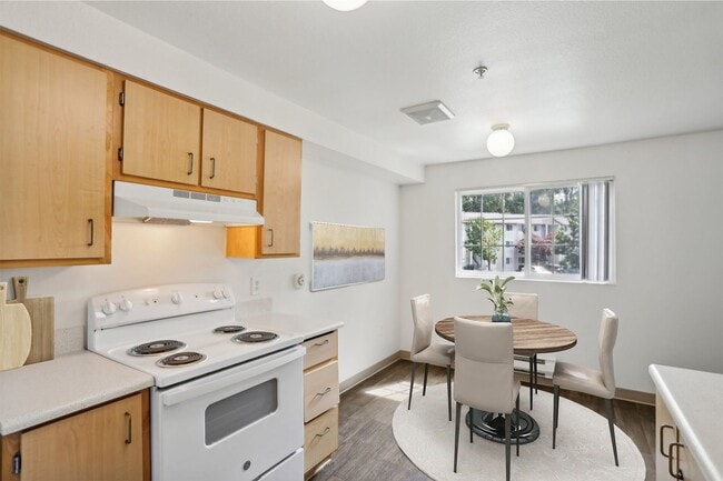 Woodfield Apartments