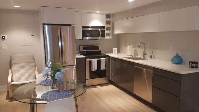 Photo - 41 Q St NW Unit B