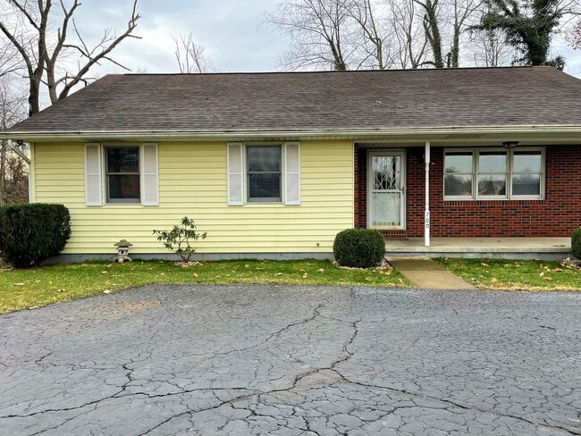 Photo - 700 S Waggoner Rd Casa