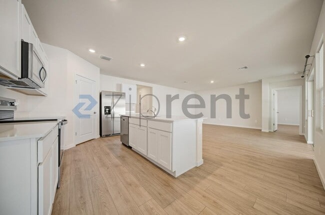 Photo - 707 NW 2nd Ln