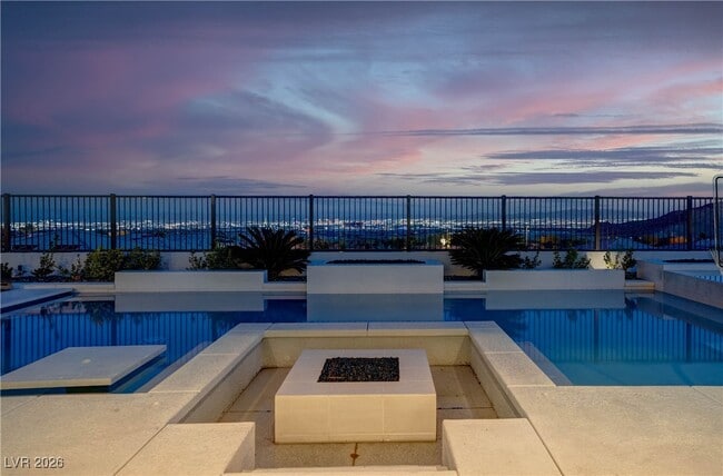 Photo - 756 Bruce Moorland St