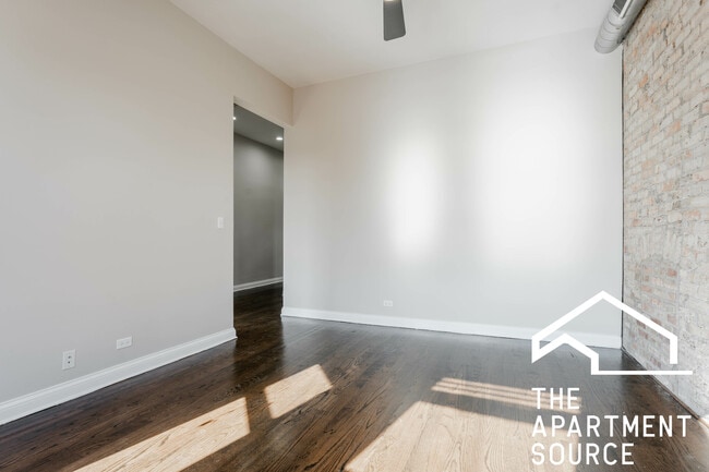 Photo - 1758 W Montrose Unidad 1
