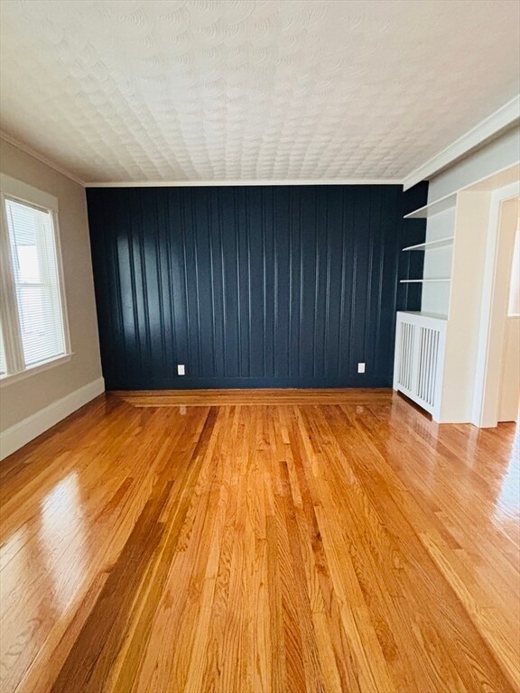 Photo - 30-32-32 Starbird St