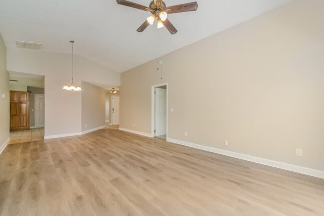13230 Boulder Woods Cir