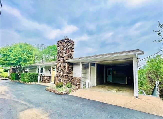 Building Photo - 14798 Dutchmans Dr Rental