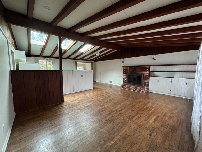 Photo - Beautiful 3 Bedroom home in the heart of Ashland