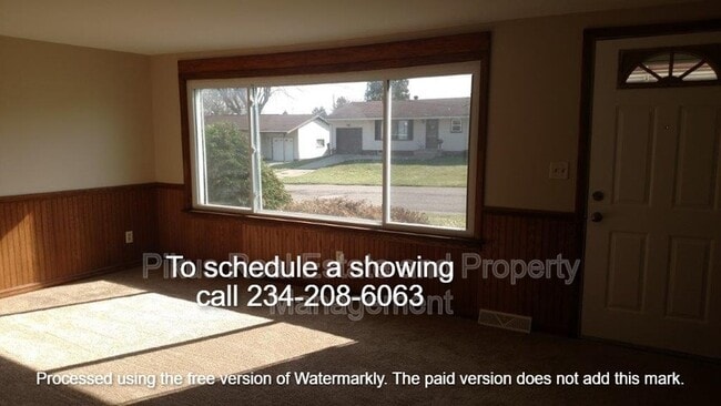 Photo - 1017 Niles St SW