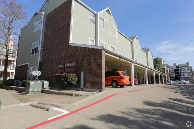 Waterchase Apartments