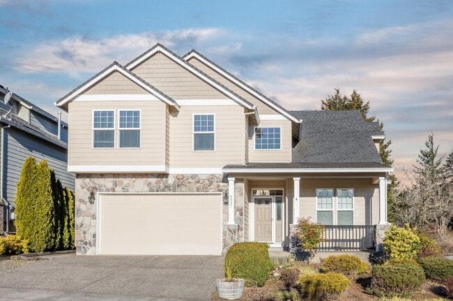 Beautiful 4 Bedroom home in Cascade Crest ... - Beautiful 4 Bedroom home in Cascade Crest ...