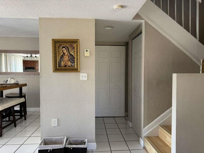 Photo - 4515 SW 68th Ct Cir