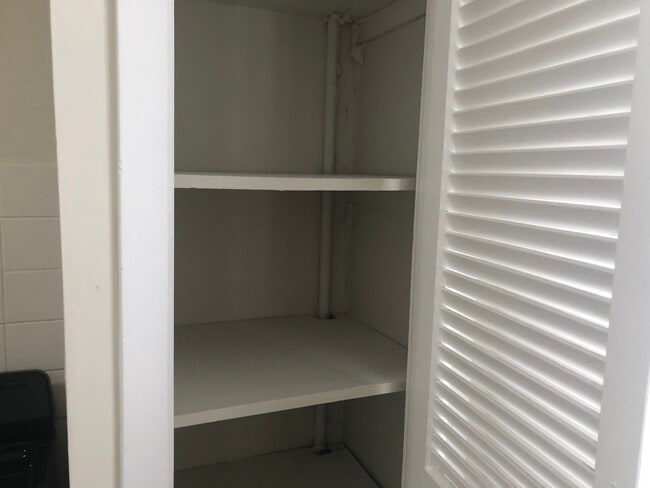 Photo - 7 Laidlaw Ave Unit 34