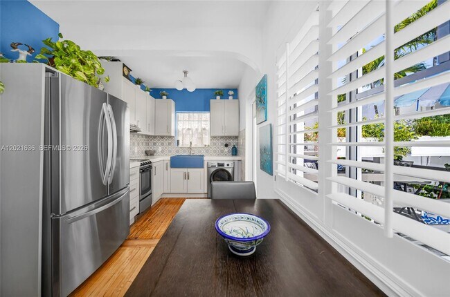 408 25th St Unit 8