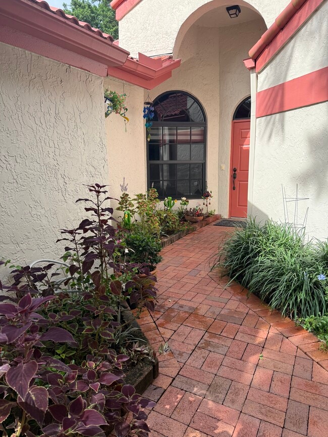 Photo - 7942 Lexington Club Blvd Unit B