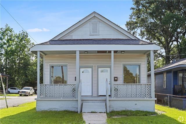 Building Photo - 1102 Hendee St Rental