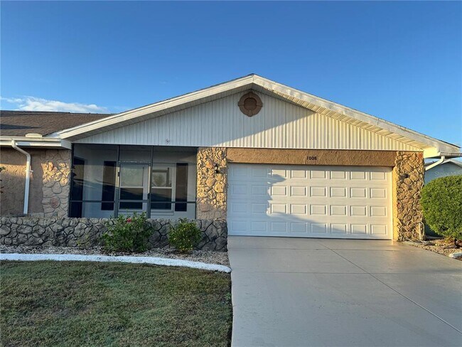 Photo - 1008 Yellowbird Pl