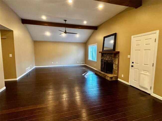 Photo - 125 Lantern Ridge Dr