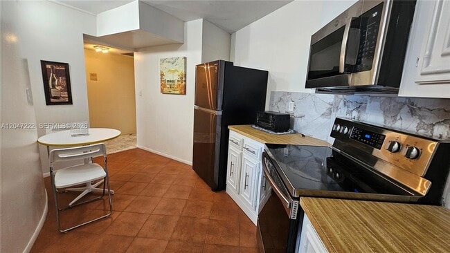 Photo - 800 Parkview Dr Unidad 912