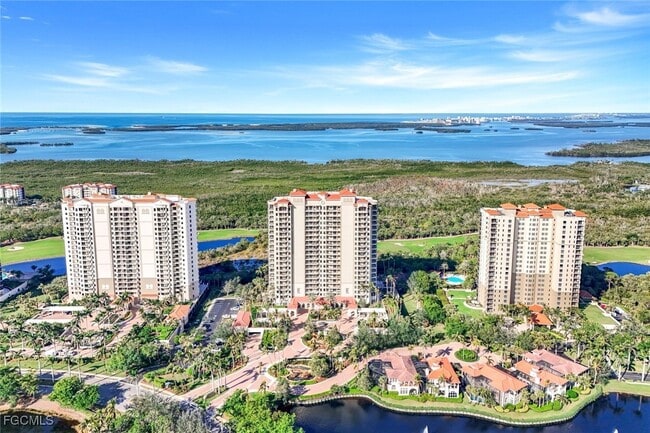 Building Photo - 23750 Via Trevi Way Unit 2003