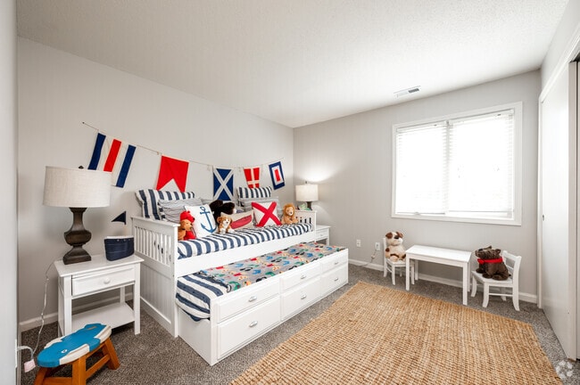 Interior Photo - Northlake Village Rental