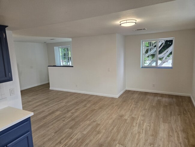 Photo - 1772 W 22nd St