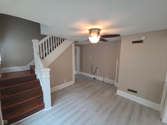 Photo - 1337 W Lee St