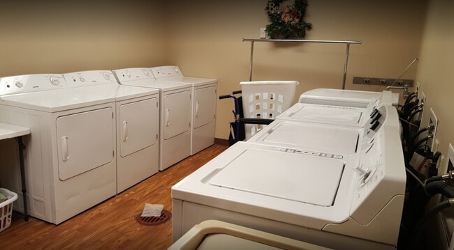 Photo - Sugar Grove Senior Living