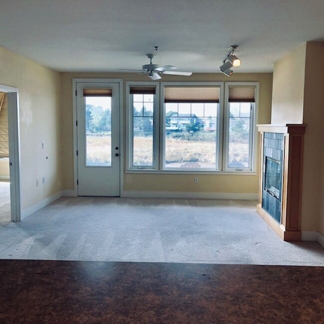 Photo - Riverfront Sandpiper Village Condo 2 Bedroom, 2 Baths!!