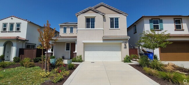 Building Photo - NEWER CONSTRUCTION IN FOLSOM RANCH W/ LOFT...
