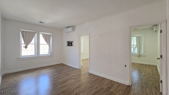 Photo - 551 Franklin Ave Unit 2R