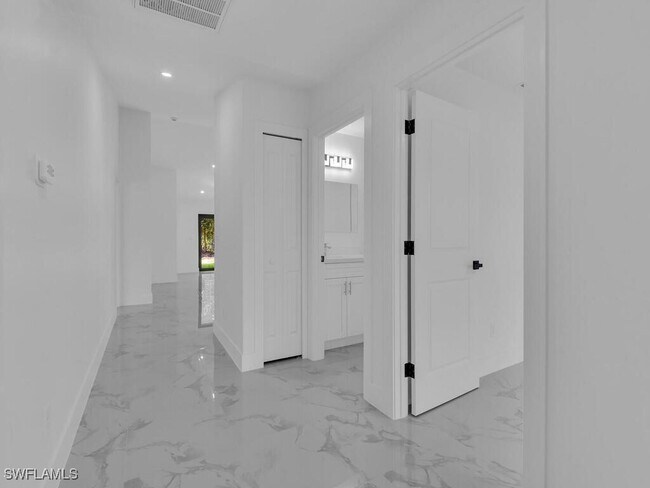 Photo - 4738-4740 Douglas Ln