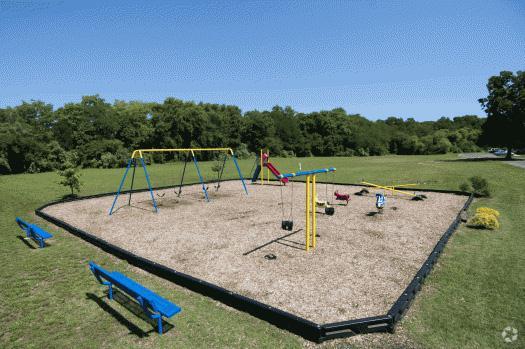 Área de juegos para niños - Cumberland Green Apartments
