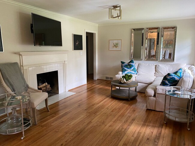 Photo - 4626 Crowson Rd