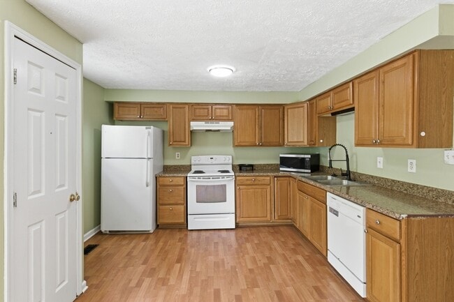 Photo - 19 Hoban Ct