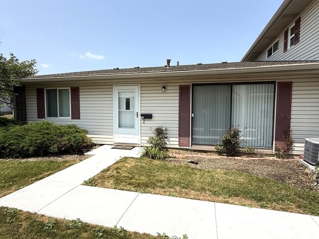 Building Photo - 206 Barcliffe Ln Unit 206