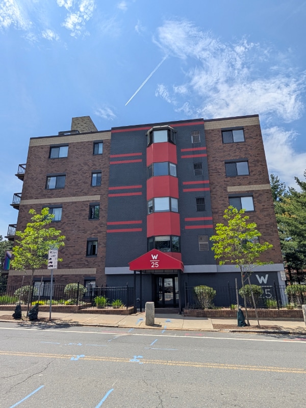 Photo - 25 Webster Ave Unidad 406