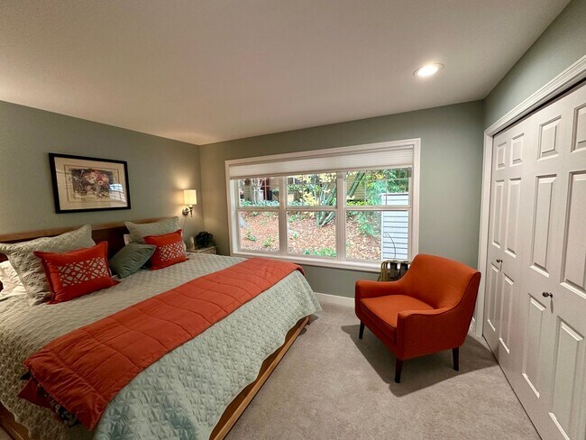 Photo - 9048 Gleneagle Dr