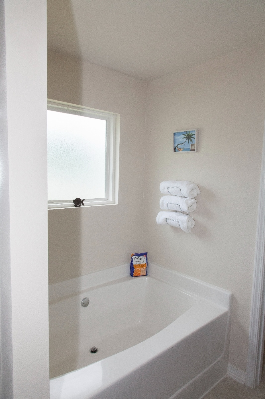 Photo - 8378 Island Dr