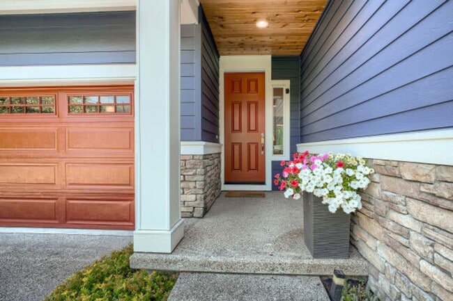 Photo - 1698 SE 12th St