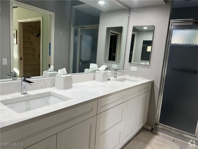 Building Photo - 14541 Hickory Hill Ct Unit 221 Rental