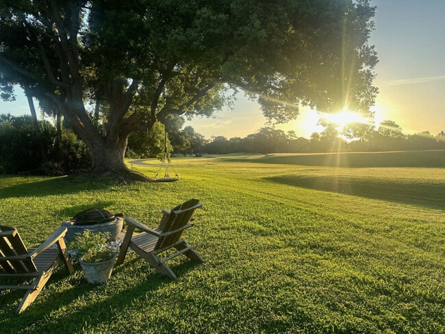 Photo - 460 Magellan Dr Unidad ID1407651P