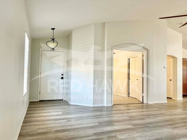 Photo - 38564 N La Grange Ln