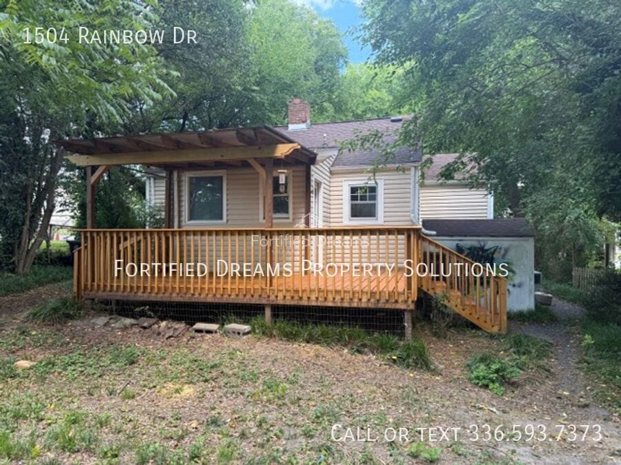 Photo - 1504 Rainbow Dr
